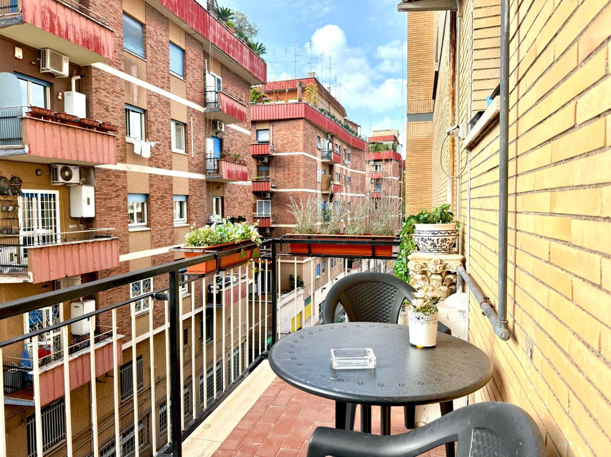 5 Min Da Metro San Paolo Apartment Rome Exterior photo